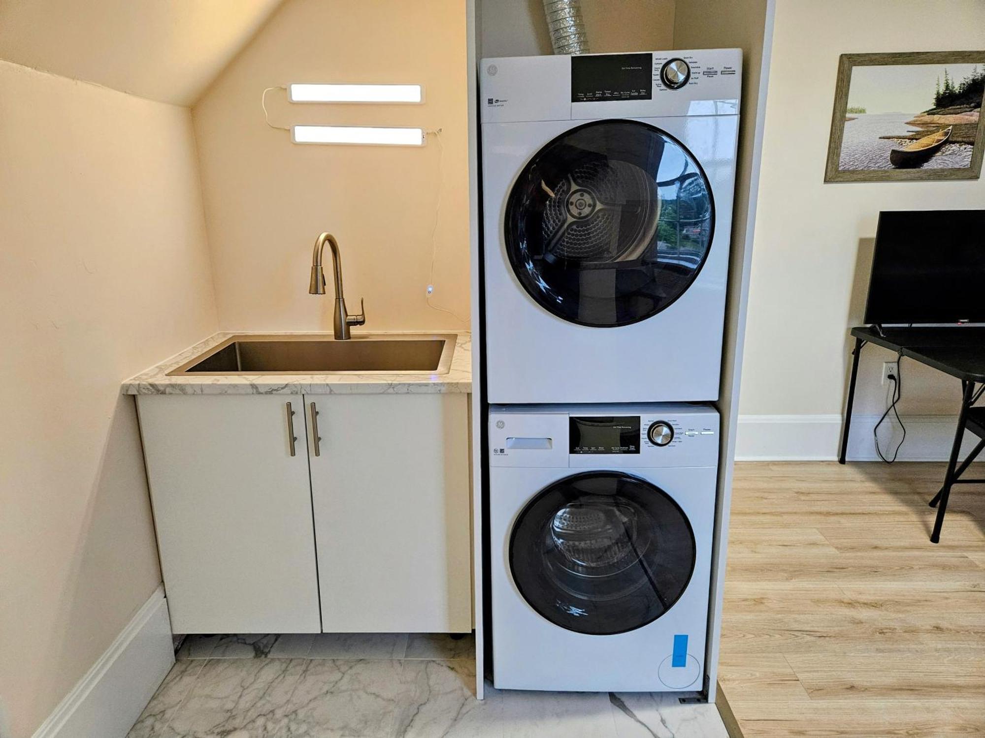 Sunflower Guest Suites サマーサイド エクステリア 写真